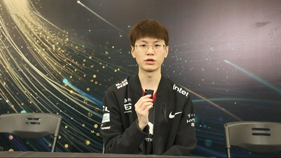 电竞专业新生如何打破传统偏见与质疑